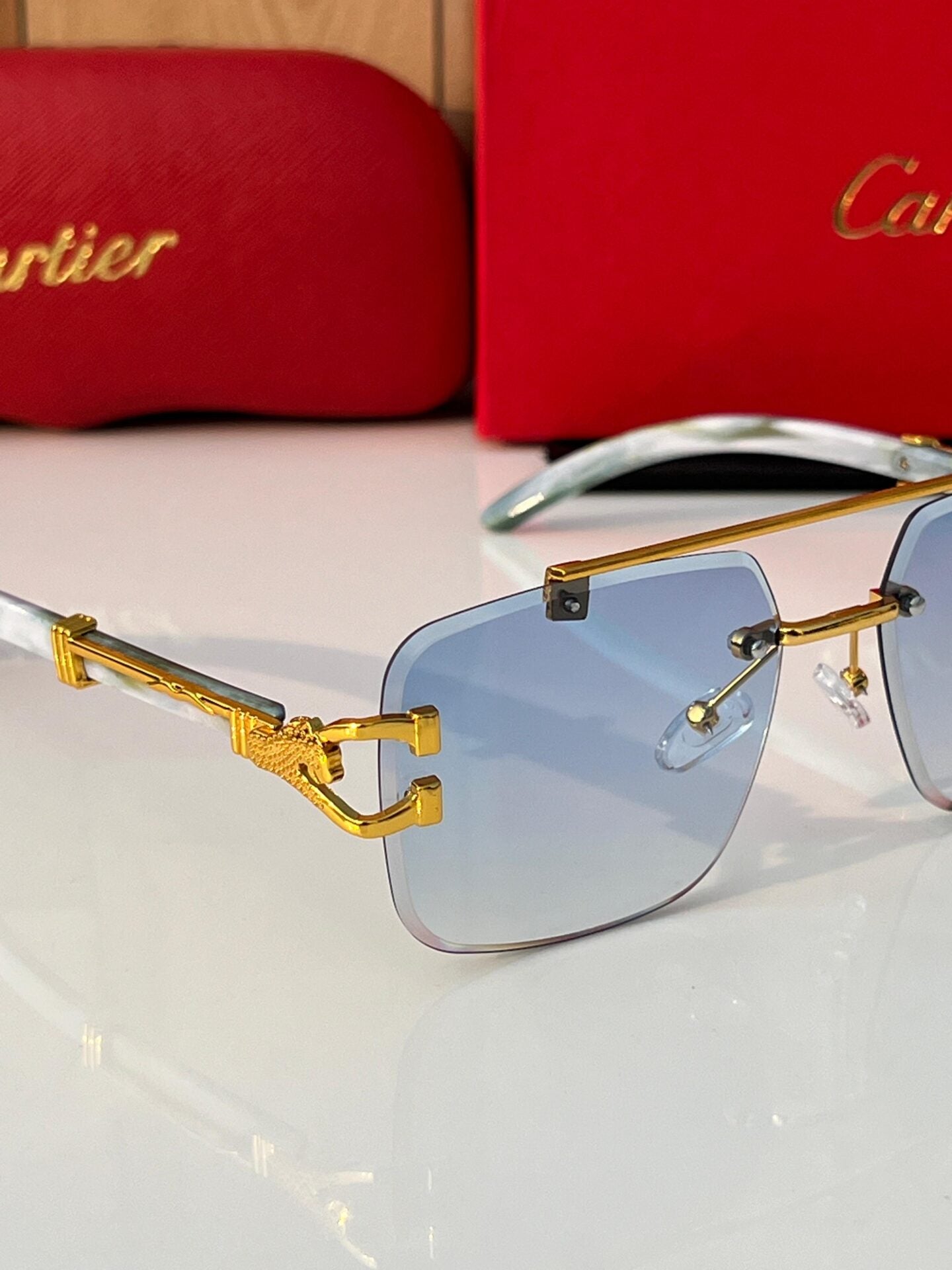 Square Blue Gradient Sunglasses