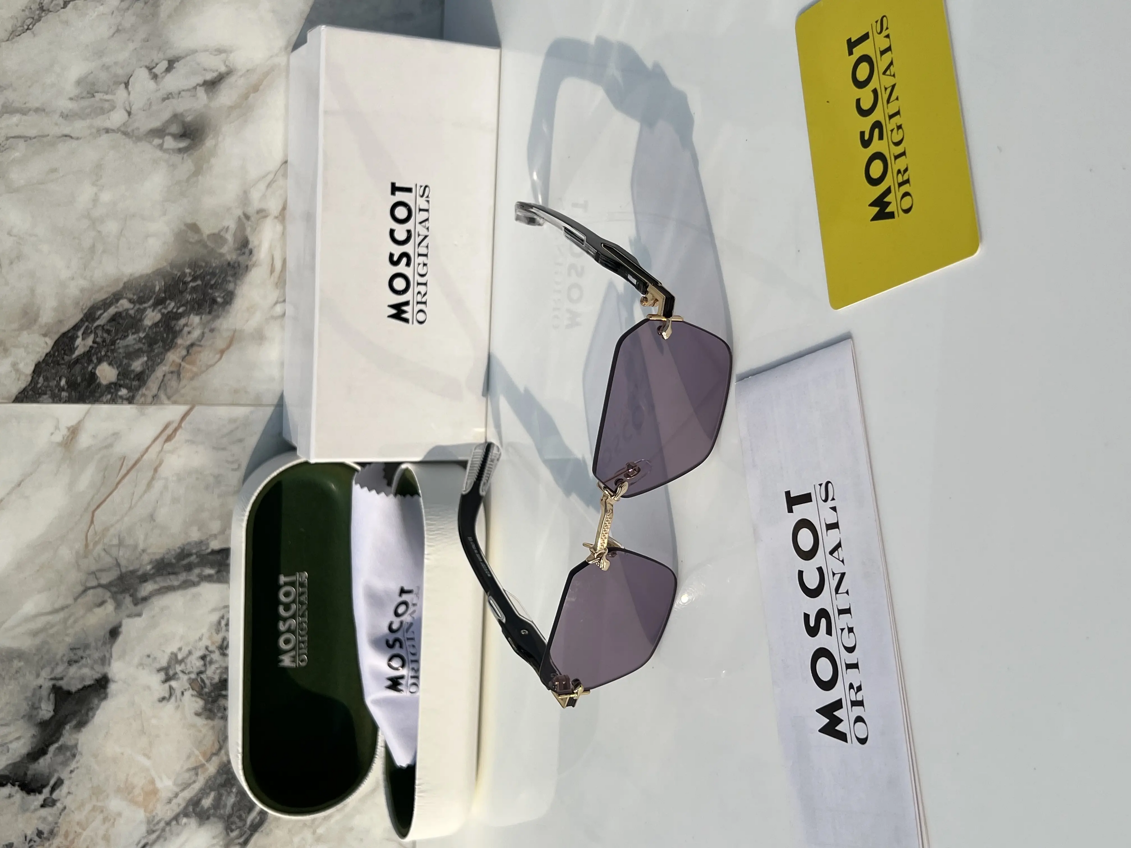 Moscot_69310_gold_violet