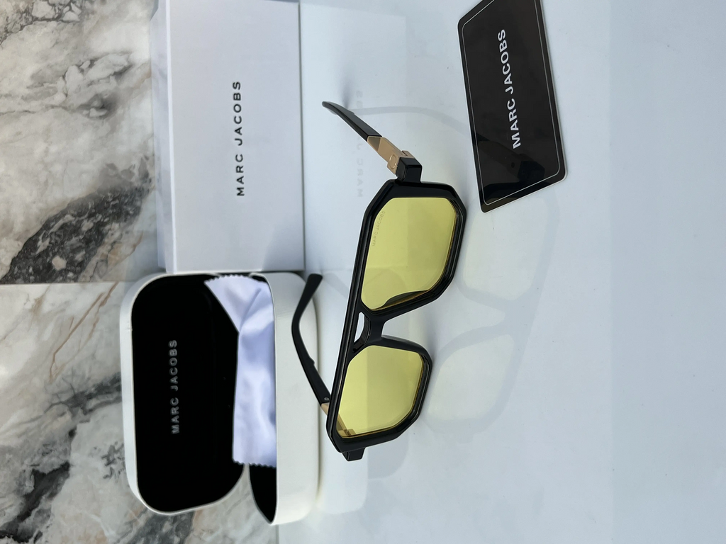Marc_jacobs_6125_black_yellow