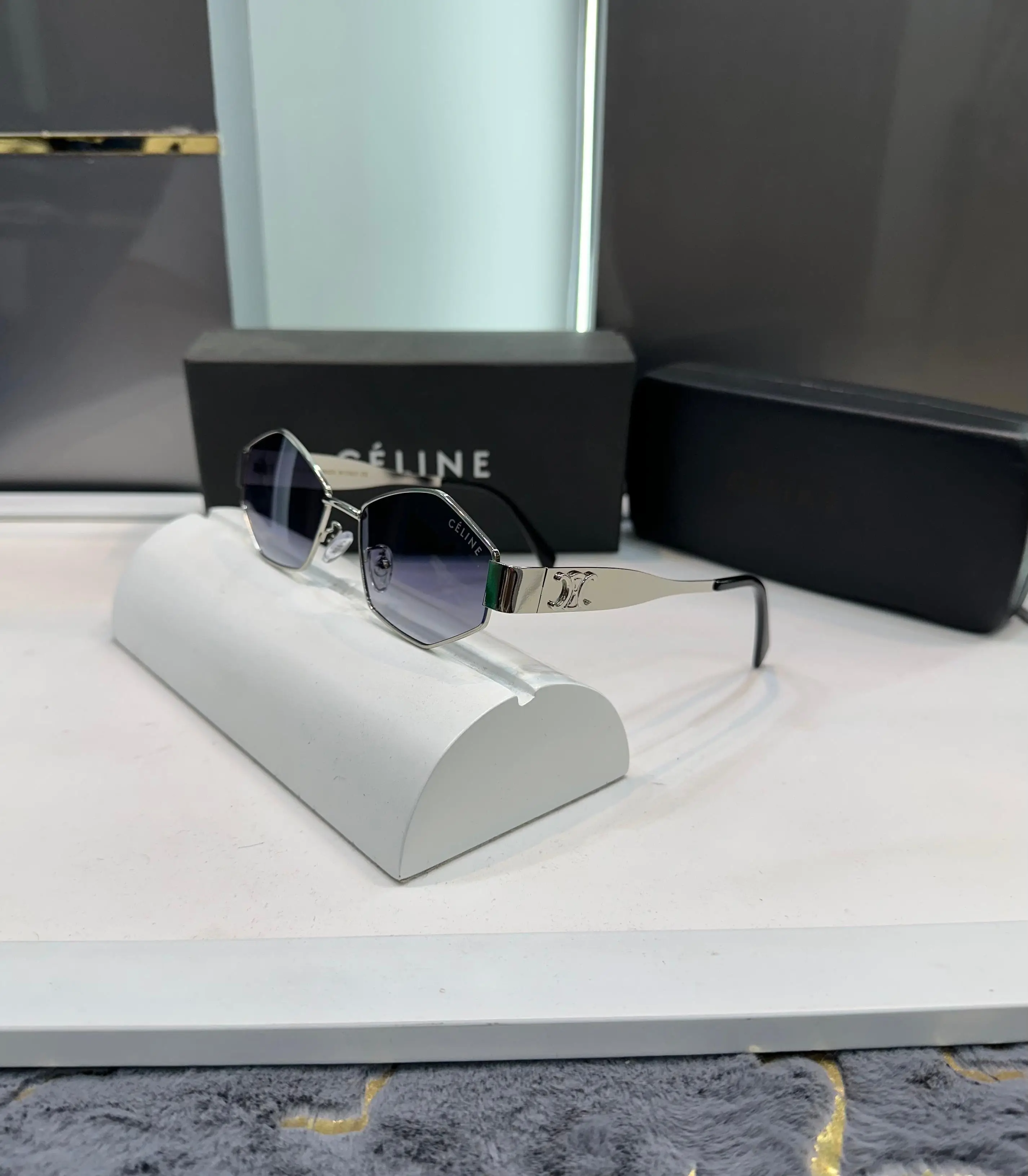 Celin e Silver Blue Premium Shades 598