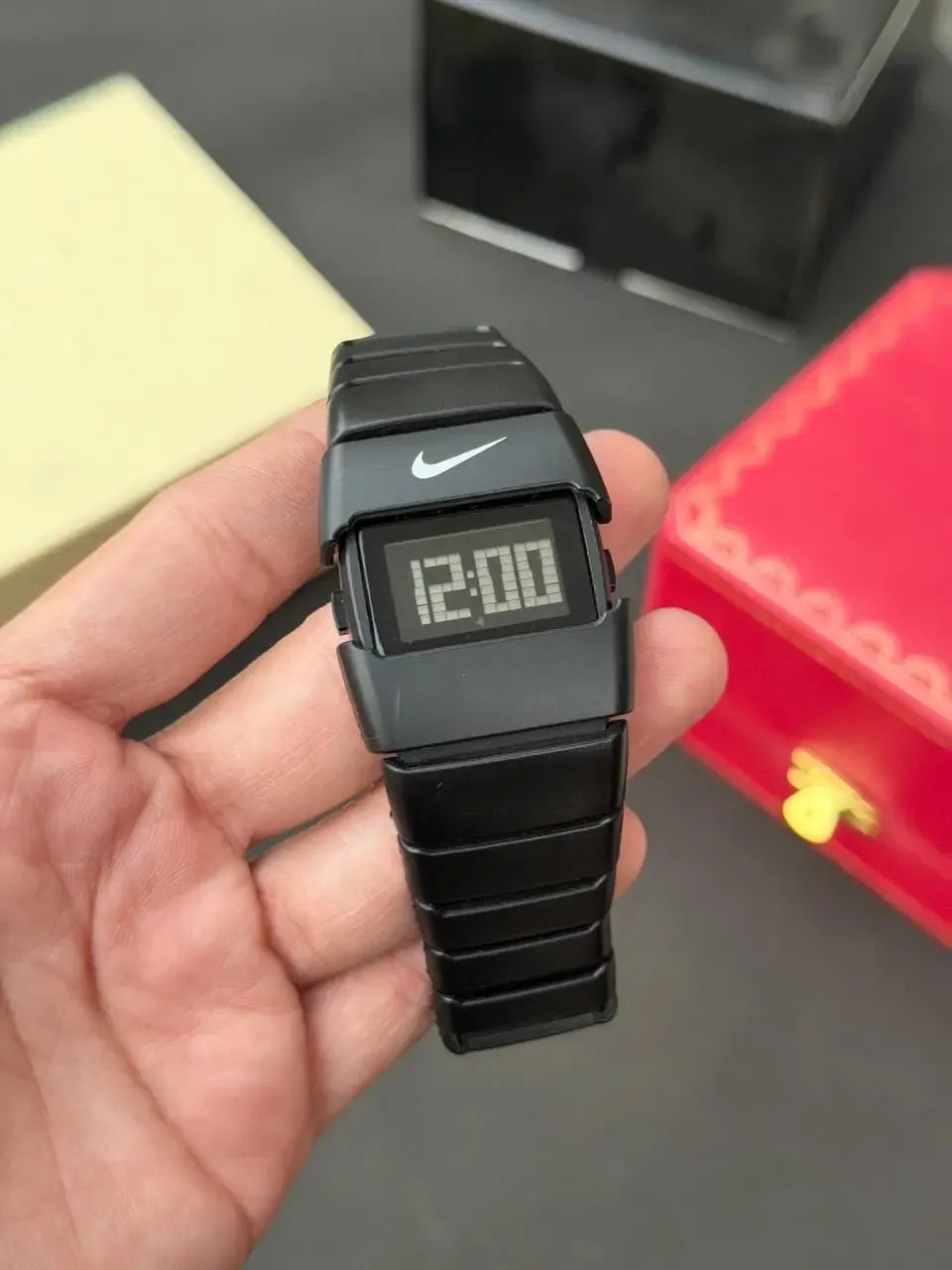 NIk3..  Watch